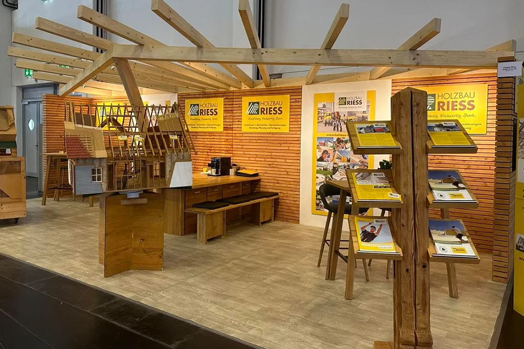 Messestand von Holzbau Riess