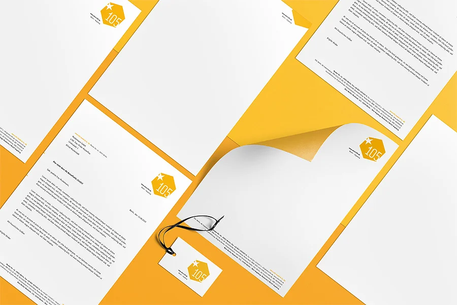 s105_papers_5 s105 corporate design Visitenkarten mit Schuber